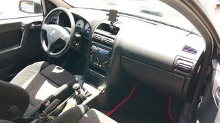 Opel Astra 2003-thumb-5