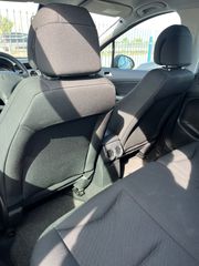 Peugeot 308 2008-thumb-10