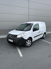 Nissan NV250 2019-thumb-1