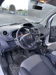 Nissan NV250 2019-thumb-5
