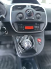 Nissan NV250 2019-thumb-7