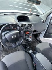 Nissan NV250 2019-thumb-8