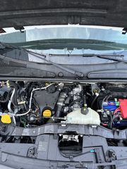 Nissan NV250 2019-thumb-12