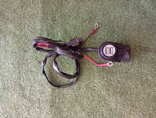 USB ΓΙΑ ΔΙΑΦΟΡΑ ΜΟΝΤΕΛΑ TRANSALP HONDA V-STROM SUZUKI KLE KAWASAKI