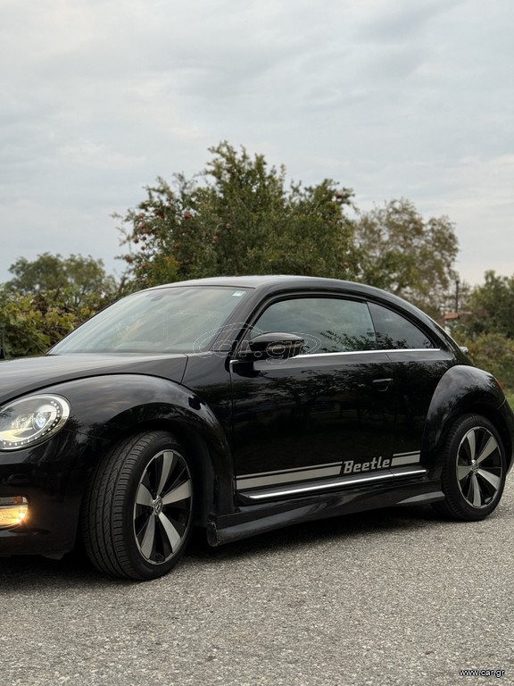 Volkswagen Beetle (New) 2013