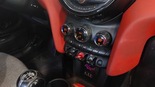 Mini Cooper SD 2016 2.0 diesel 170 hp 6-manual Ελληνικό Full Extra με Ηλιοροφή-thumb-19