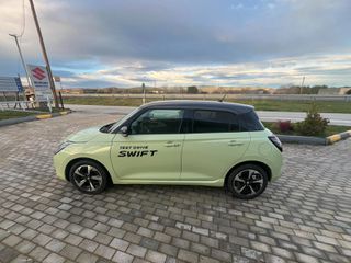 Suzuki Swift 2024 1.2 GLX HYBRID-thumb-10