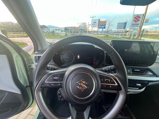 Suzuki Swift 2024 1.2 GLX HYBRID-thumb-15