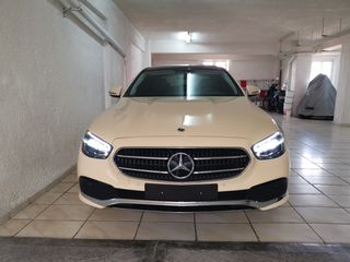 Mercedes-Benz E 220 2022