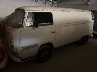 Volkswagen T2 1972-thumb-1