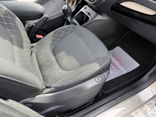 Renault Captur 2016 LIMITED EDITION FULL EXTRA CLIMA CAMERA-thumb-52