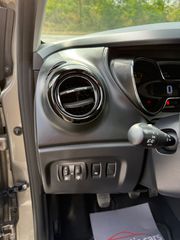 Renault Captur 2016 LIMITED EDITION FULL EXTRA CLIMA CAMERA-thumb-79