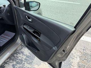Renault Captur 2016 LIMITED EDITION FULL EXTRA CLIMA CAMERA-thumb-43