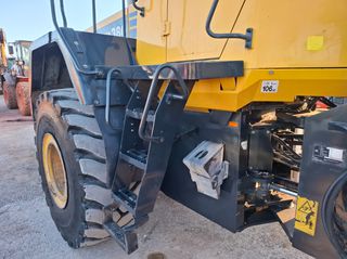 Φορτωτής Με Λάστιχα Komatsu 2008 WA380-6-thumb-9