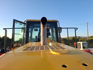 Φορτωτής Με Λάστιχα Komatsu 2008 WA380-6-thumb-11