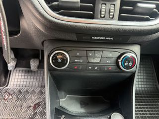 Ford Fiesta 2020-thumb-8