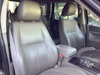 Jeep Grand Cherokee 2007-thumb-17
