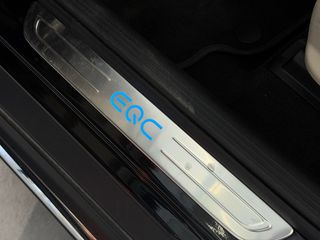 Mercedes-Benz EQC 2021 EQC 400  VENERIS MOTORS-thumb-30