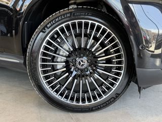 Mercedes-Benz EQC 2021 EQC 400  VENERIS MOTORS-thumb-8