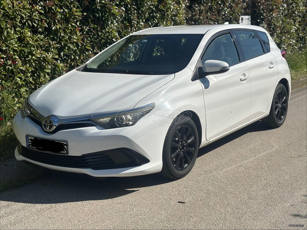 Toyota Auris 2015 1.4 D-4D DIESEL