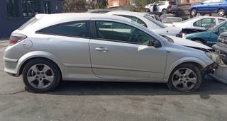 OPEL ASTRA GTC 1.4CC 2007   Φανάρια Πίσω - Πίσω Φώτα  Αντλίες Βενζίνης