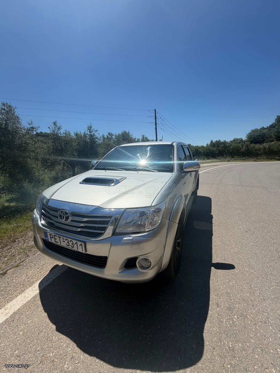 Toyota Hilux 2013