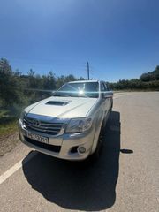 Toyota Hilux 2013