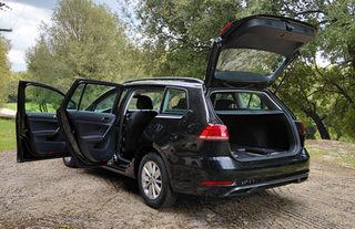 Volkswagen Golf 2019 1.6 TDI-thumb-36