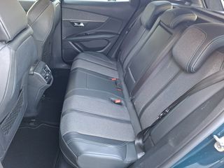 Peugeot 3008 2022 FL ALLURE PLUG-IN HYBRID-thumb-13