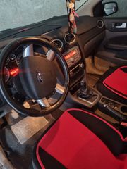 Ford Focus 2007 GHIA-thumb-5