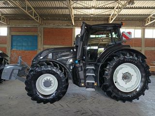 Τρακτέρ Valtra 2024 Q305