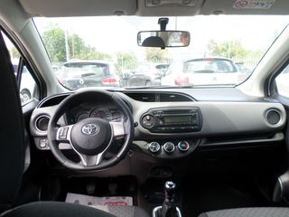 Toyota Yaris 2015-thumb-14