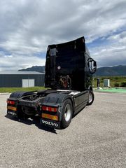 Volvo 2015 FH 500-thumb-5