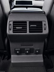 Land Rover Range Rover Velar 2021 R-DYNAMIC D 200 MILD HYBRID-thumb-8