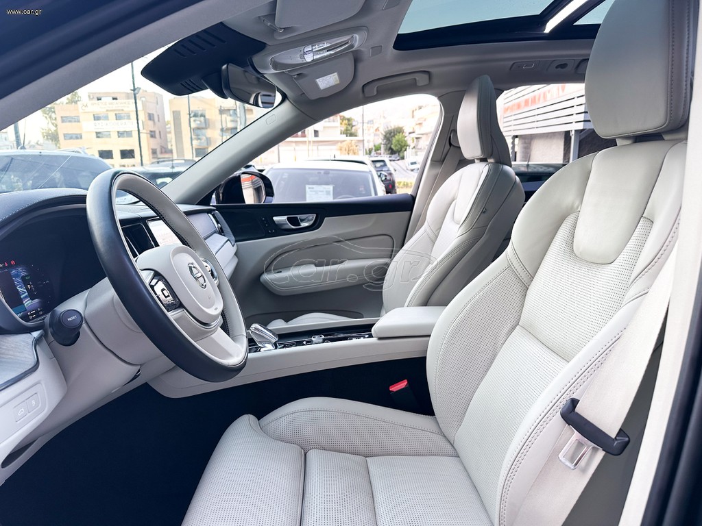 Volvo XC 60 thumbnail 12