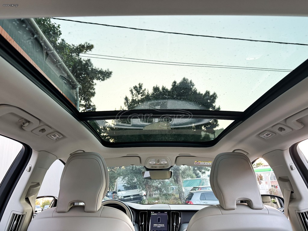 Volvo XC 60 thumbnail 18