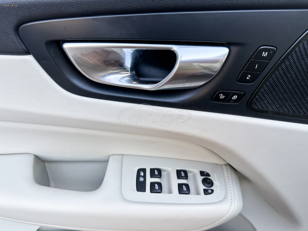 Volvo XC 60 thumbnail 22