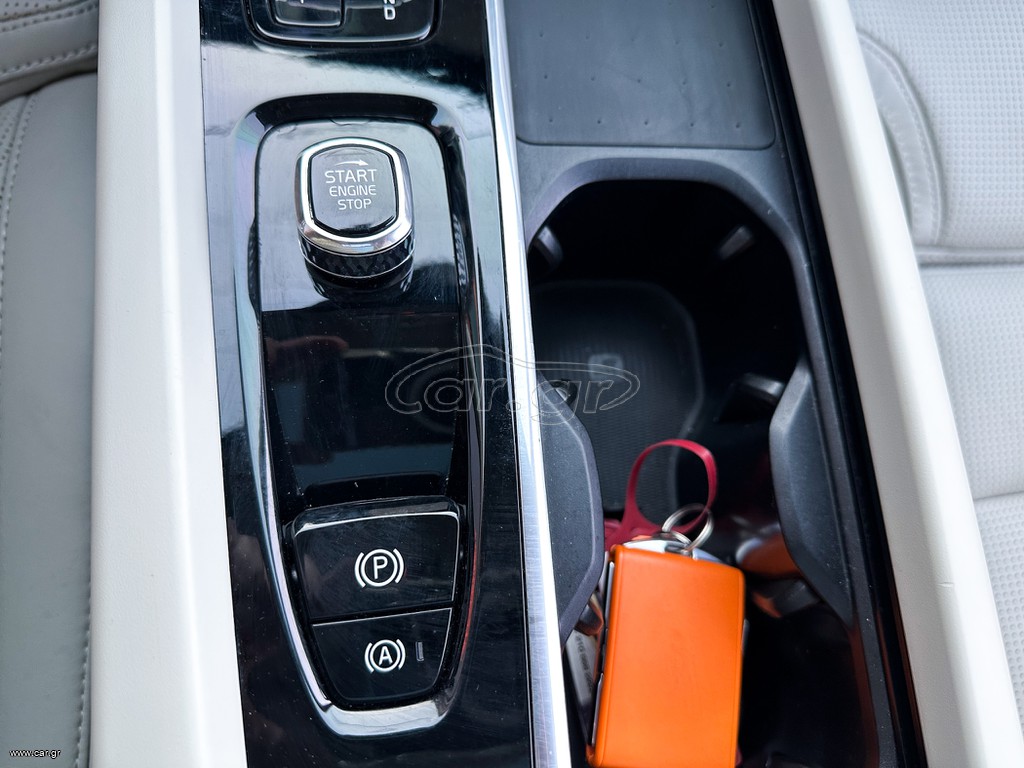 Volvo XC 60 thumbnail 32