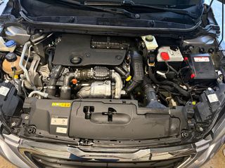 Peugeot 308 2016 BLUE HDI-thumb-9