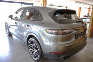 Porsche Cayenne 2020 PLUG IN HYBRID-thumb-4