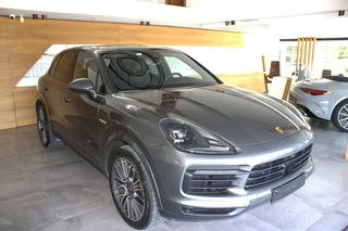 Porsche Cayenne 2020 PLUG IN HYBRID-thumb-11