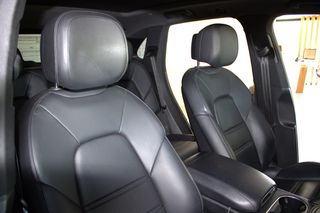 Porsche Cayenne 2020 PLUG IN HYBRID-thumb-23