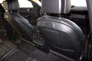 Porsche Cayenne 2020 PLUG IN HYBRID-thumb-28