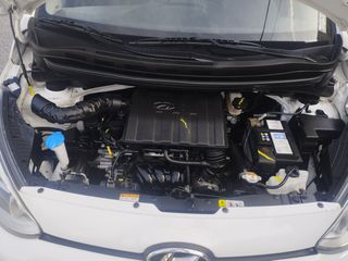 Hyundai i 10 2017 Book service-thumb-20