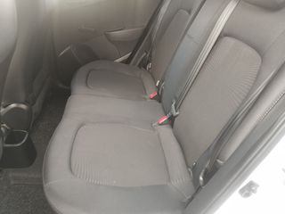 Hyundai i 10 2017 Book service-thumb-13