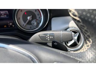 Mercedes-Benz GLA 180 2016 GLA 180D-thumb-16