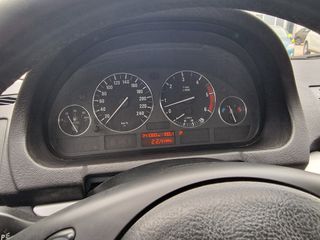 Bmw X5 2002-thumb-14