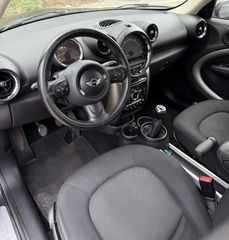 Mini Cooper D Countryman 2016-thumb-9