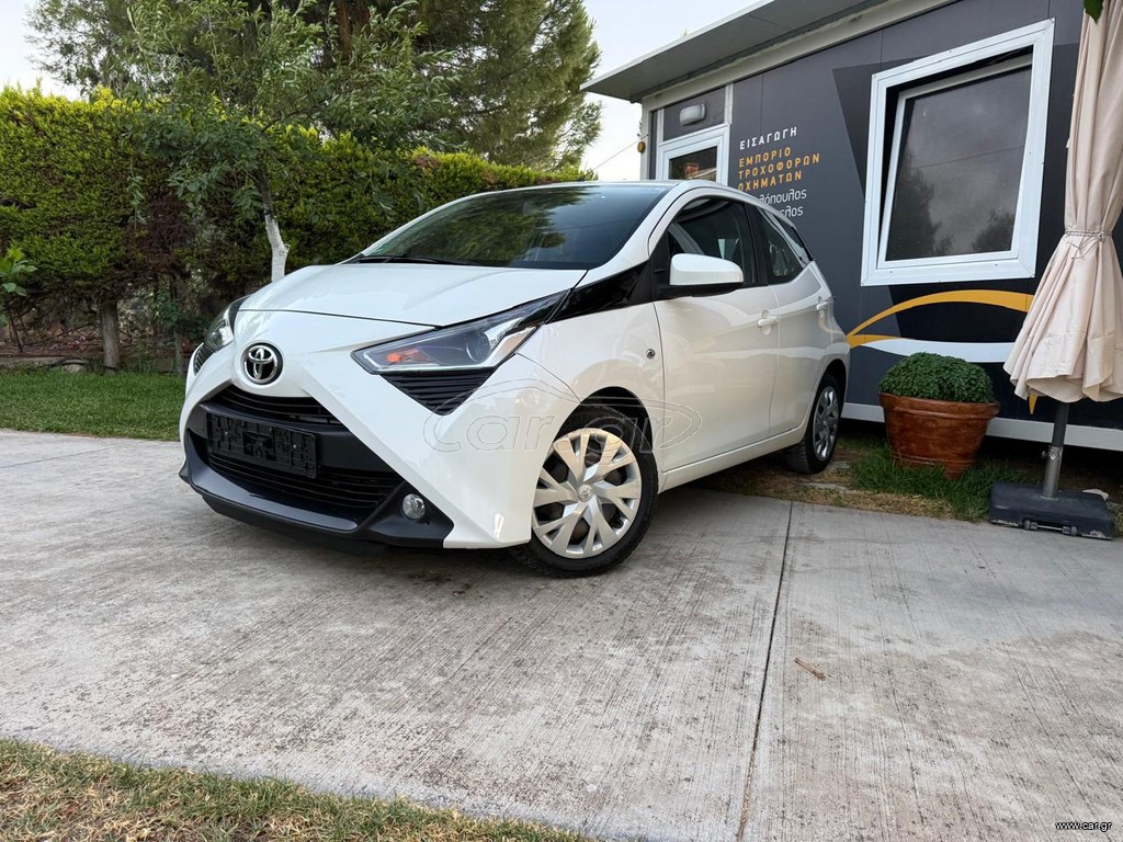 Toyota Aygo (X) 2020 X-PLAY TOUCH (οθονη)