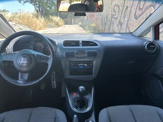 Seat Leon 2008 1.8 TSI 160 Sport-thumb-15